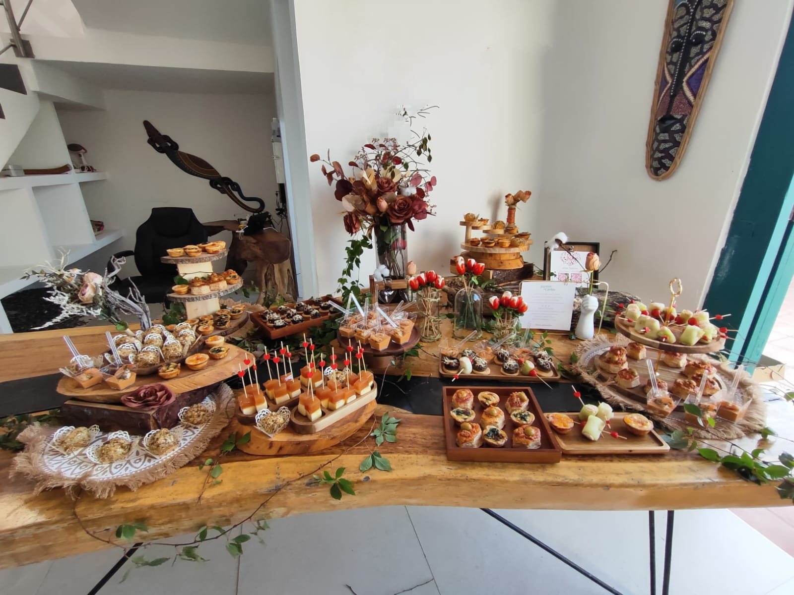 Mesa de bocadillos para evento
